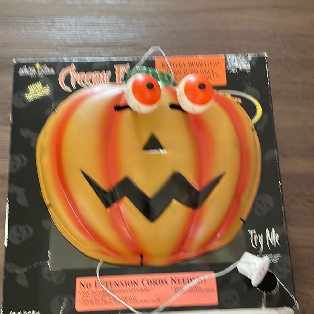 Bright Star Creepy Eyes Lighted Window/ Door Hanger